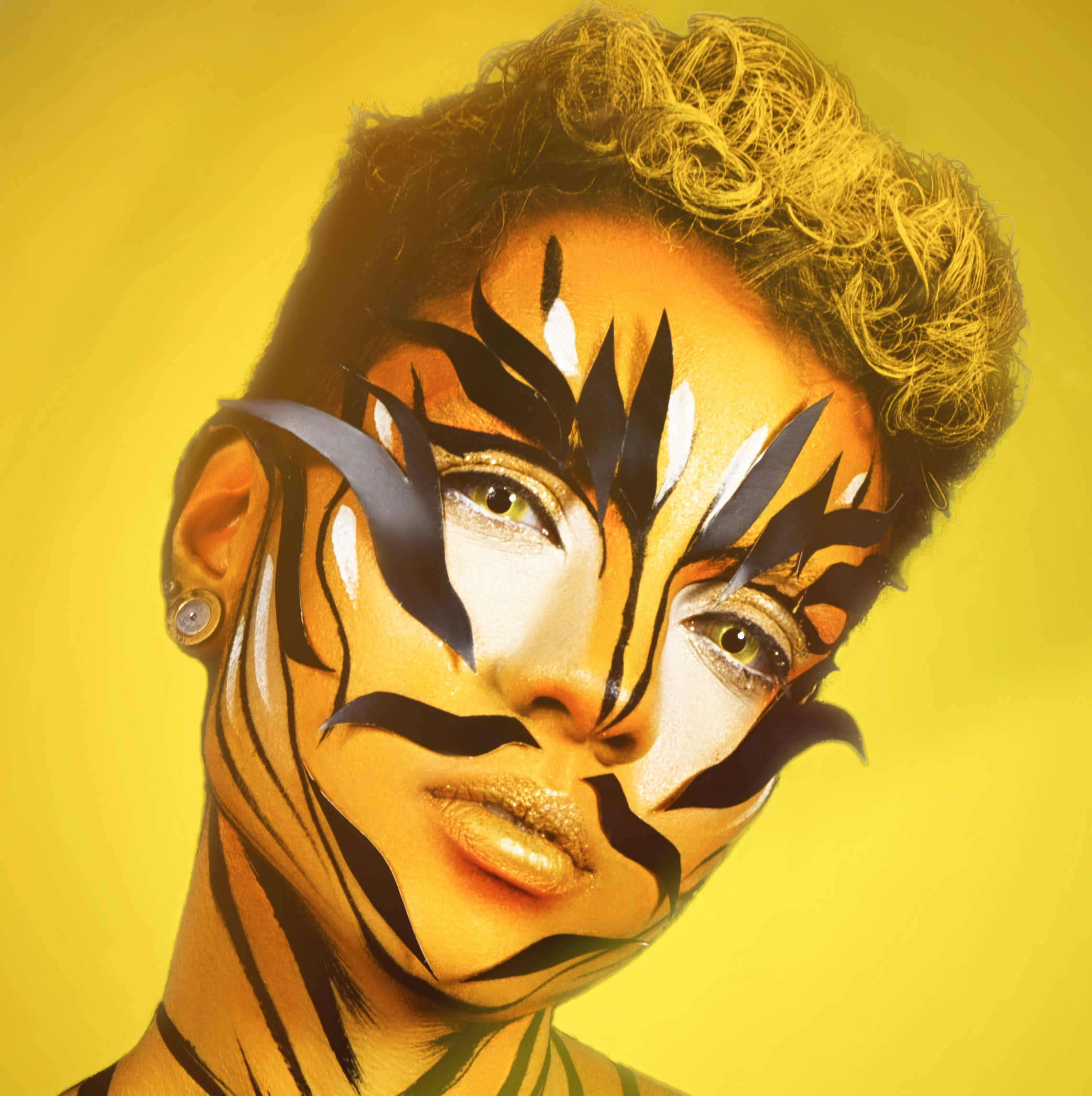 Yellow Colored Contacts for Halloween & Cosplay PRIMAL ® Contact Lenses